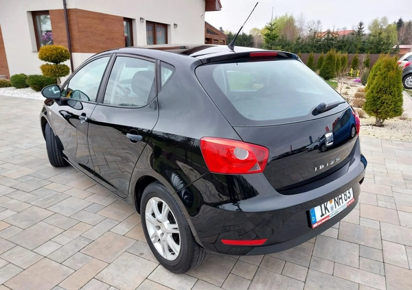 Seat Ibiza cena 22999 przebieg: 142000, rok produkcji 2012 z Białobrzegi małe 781